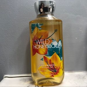 NWT - Bath & Body Works Wild Honeysuckle Shower Gel
